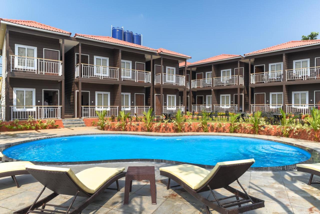 Aurum Resorts Morjim Ashvem Beach Exterior foto